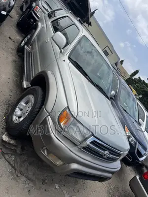Toyota 4-Runner 2000 Silver