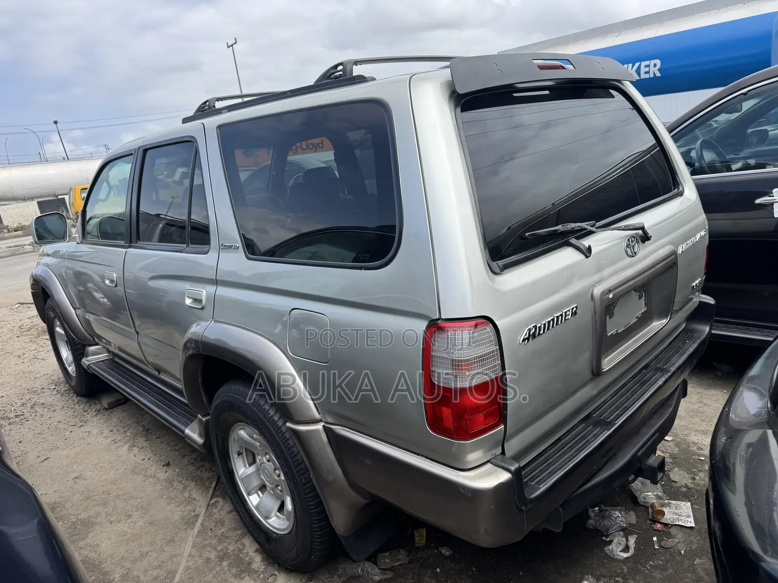 Toyota 4-Runner 2000 Silver