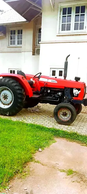 Massey Ferguson 435