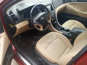 Hyundai Sonata 2014 Red