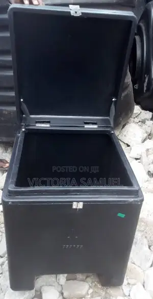 Dispatch Box