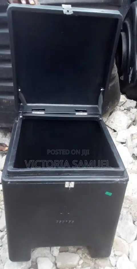 Dispatch Box