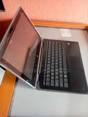 Laptop HP 4GB Intel Celeron SSD 60GB