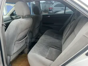 Toyota Camry 2005 Silver