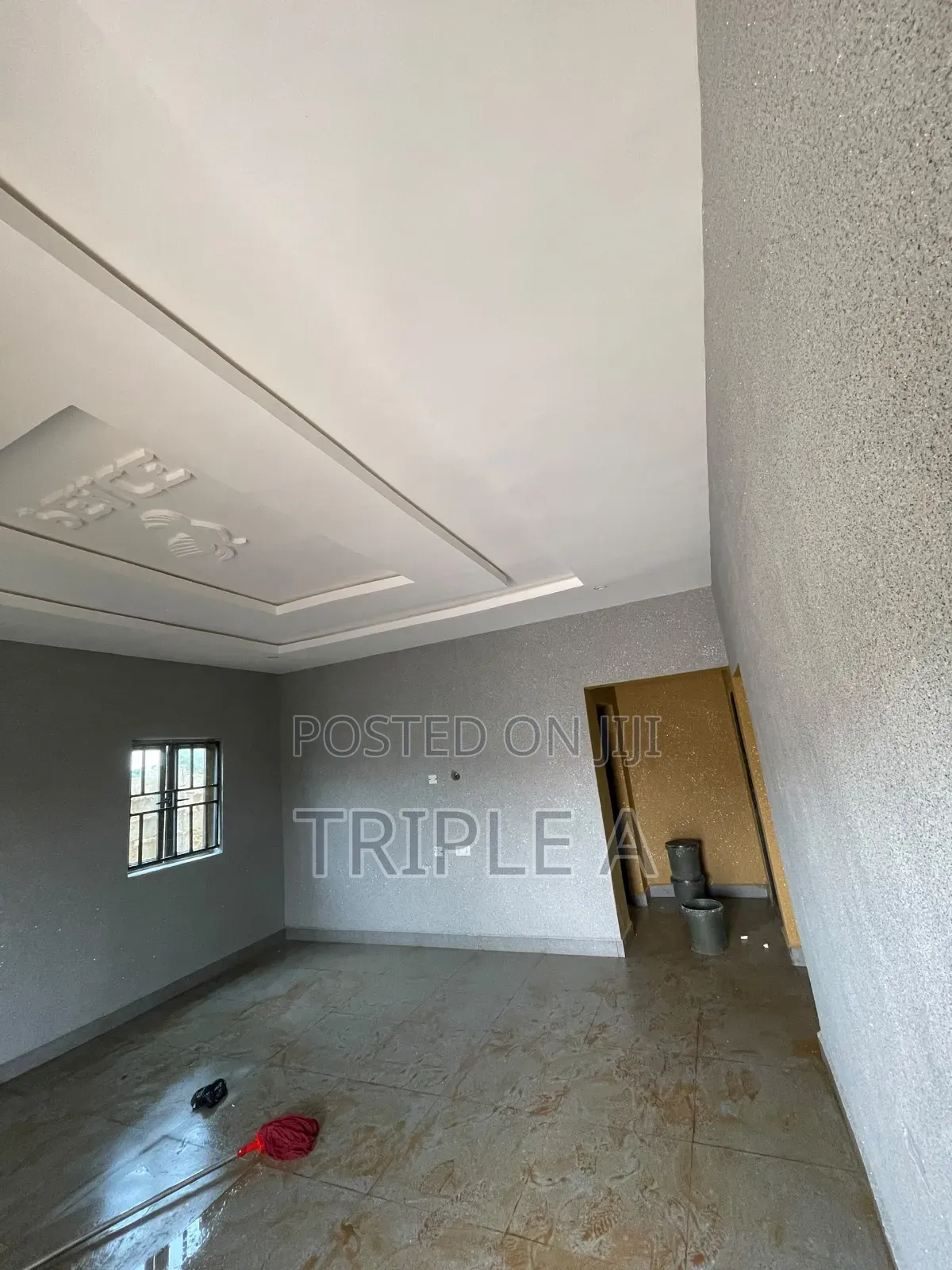 Marble Trowel Paint