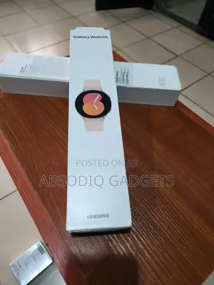 |Samsung Galaxy Watch 5 40mm