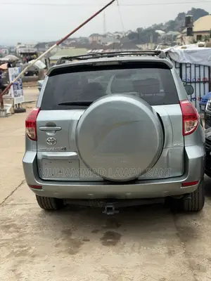 Toyota RAV4 2008 Green