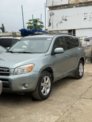 Toyota RAV4 2008 Green