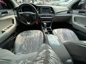 Hyundai Sonata 2018 Red