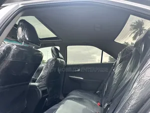 Toyota Camry 2012 Silver
