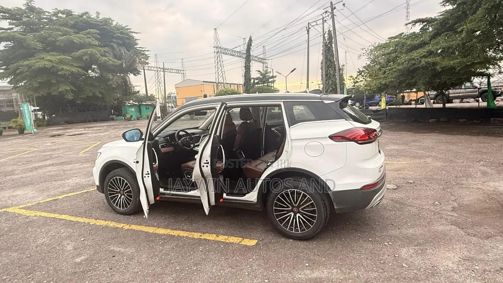 Geely Azkarra 2021 White