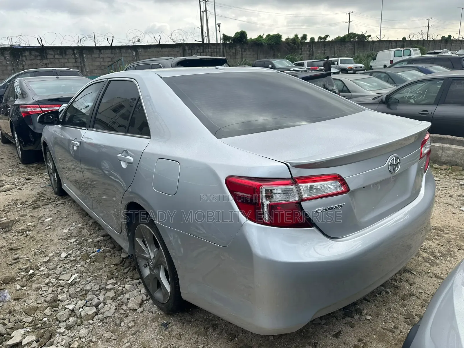 Toyota Camry 2012 Silver