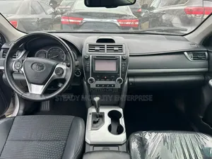 Toyota Camry 2012 Silver