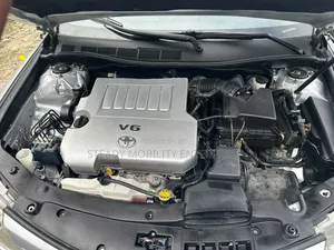 Toyota Camry 2012 Silver