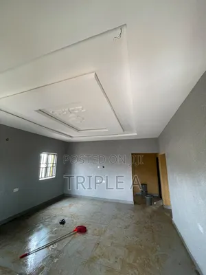 Marble Trowel Paint