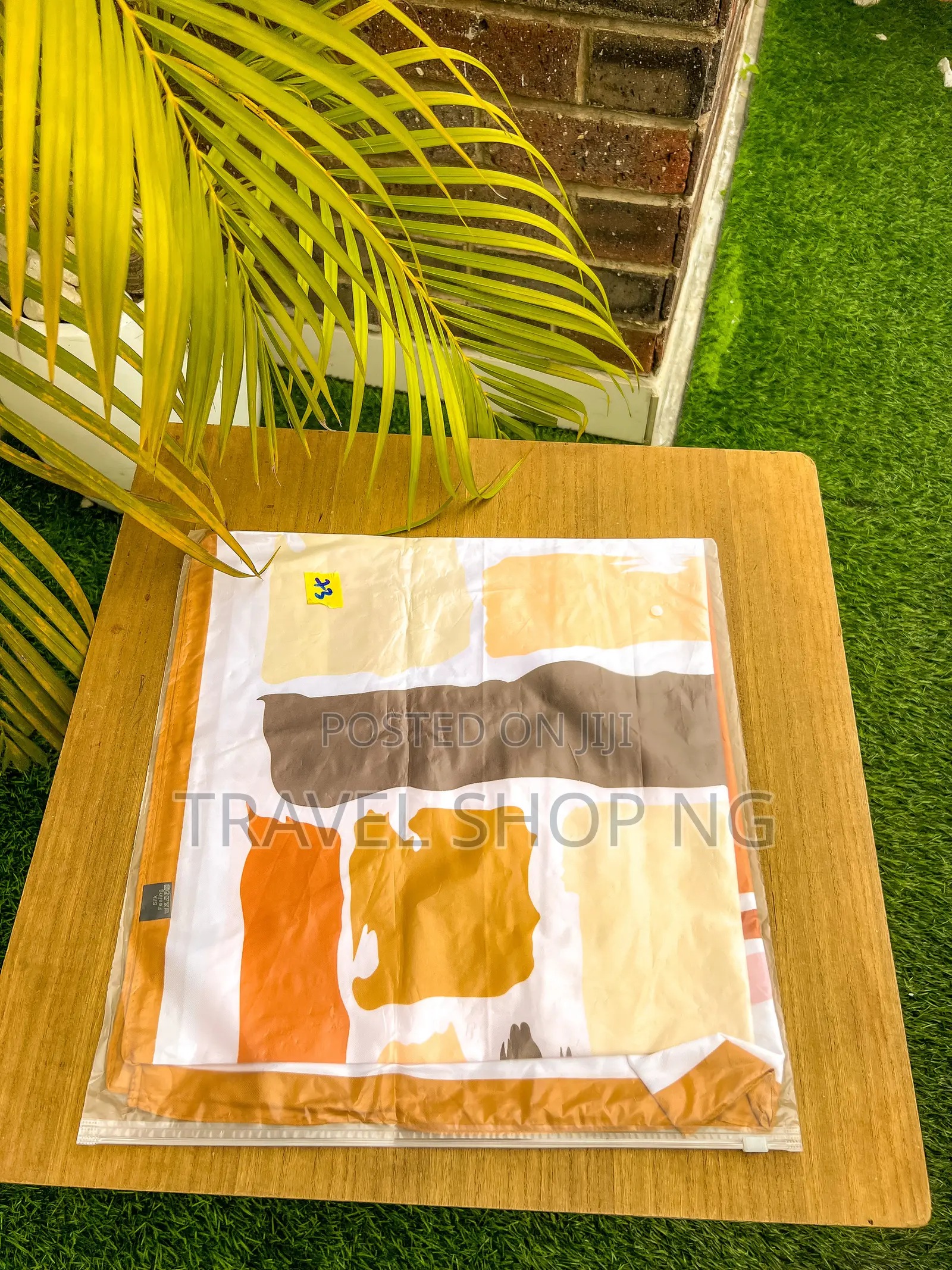 High Quality 90cm Scarf| Luxury, Elegant, Soft Versatile