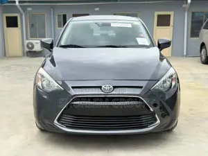 Toyota Yaris 2017 Ivory