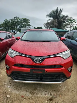 Toyota RAV4 2018 Red