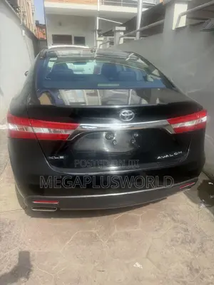 Toyota Avalon XLE 4dr Sedan (3.5L 6cyl 6A) 2014 Black
