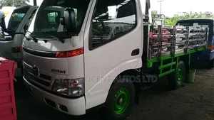 Toyota Dyna Flatbed Truck White Commercial Business Truck