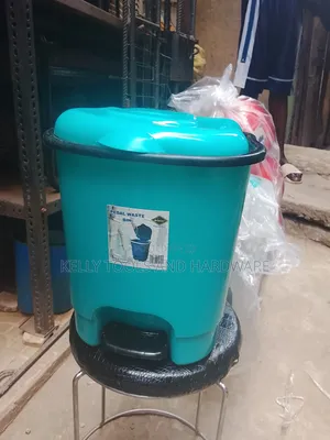 Pedal Waste Bin