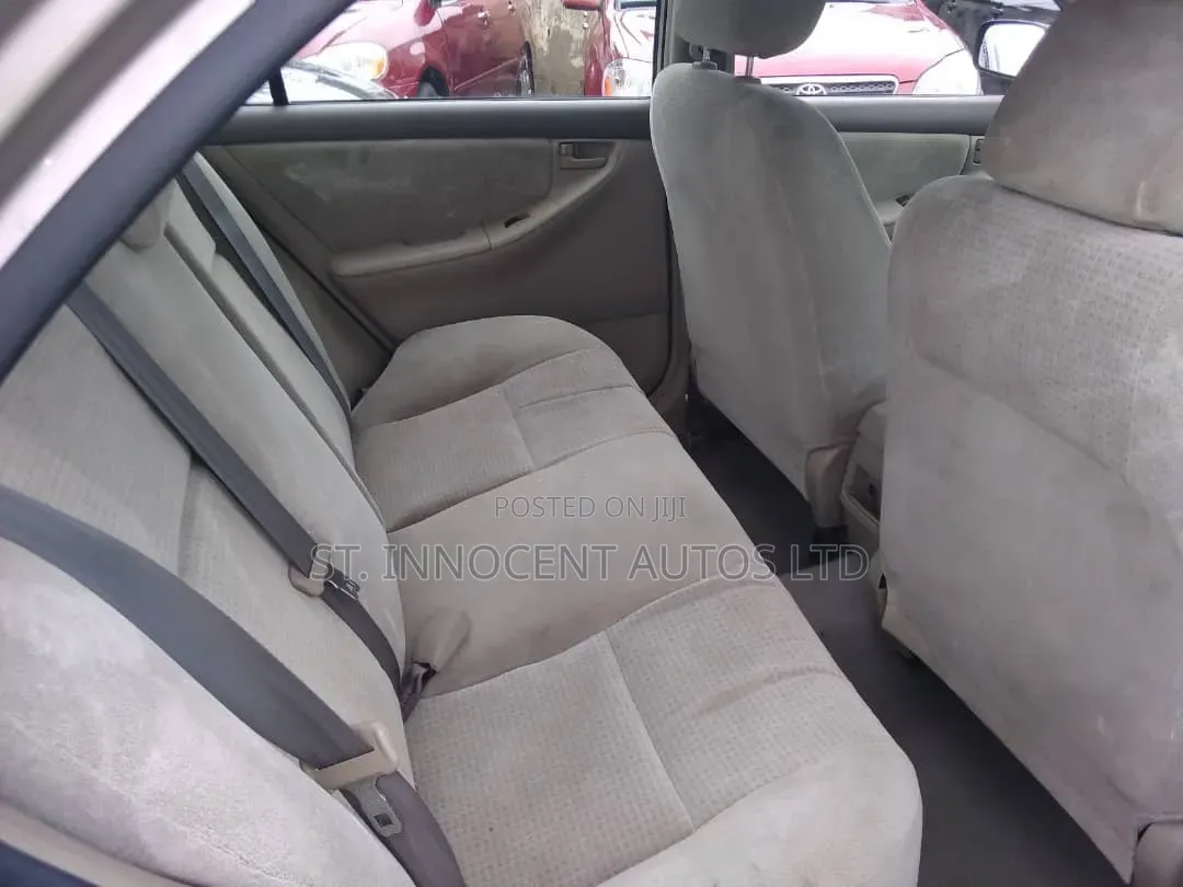 Toyota Corolla 2006 Gold