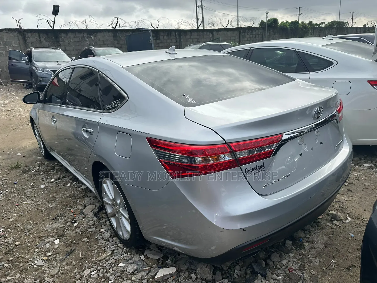 Toyota Avalon XLE 4dr Sedan (3.5L 6cyl 6A) 2014 Silver