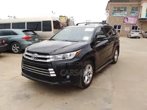Toyota Highlander 2016 Black