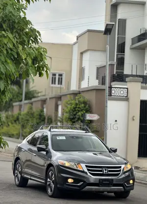 Honda Accord Crosstour EX-L w/Navigation AWD 2013 Gray