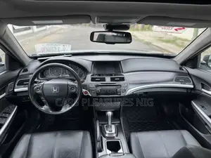 Honda Accord Crosstour EX-L w/Navigation AWD 2013 Gray