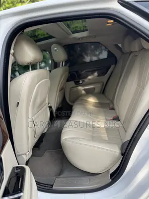 Jaguar XF 2013 White