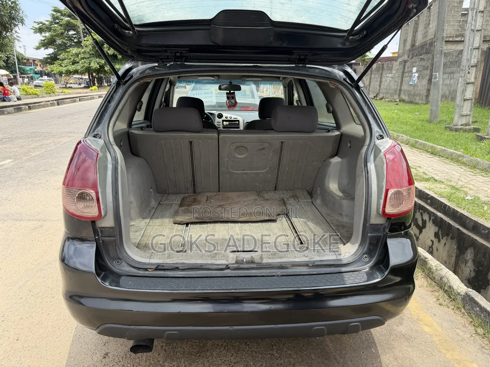 Toyota Matrix 2004 Black