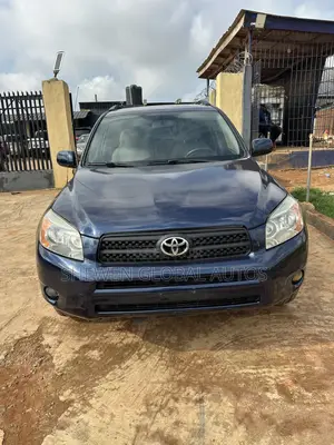 Toyota RAV4 1.8 2007 Black