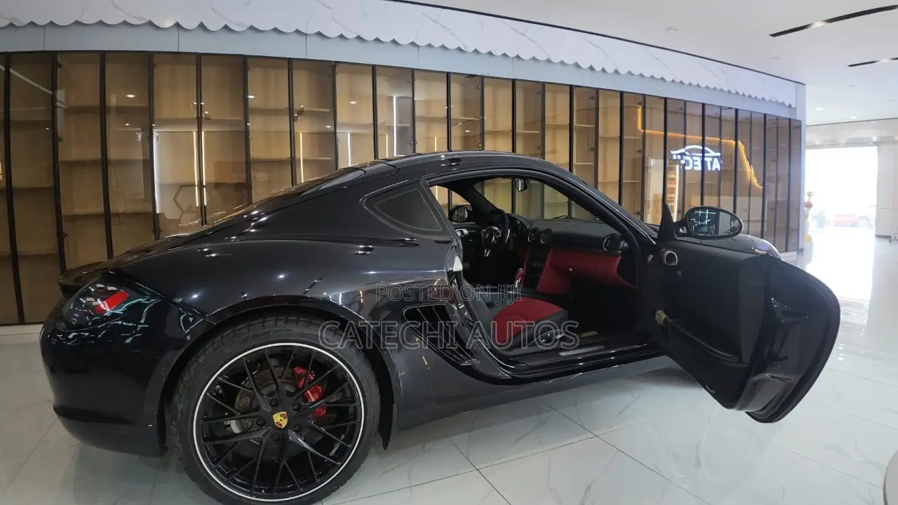 Porsche Cayman 2012 Black