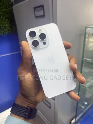 Apple iPhone 15 Pro 256 GB White