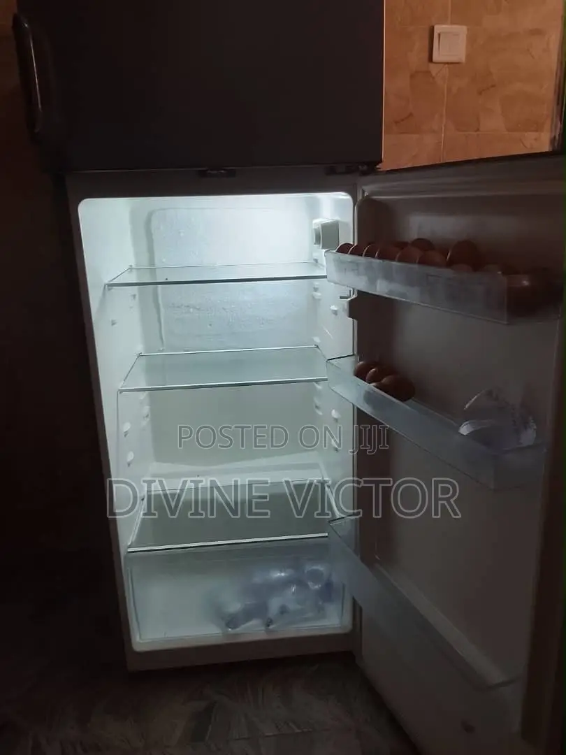 Hisense 205 Refrigerator