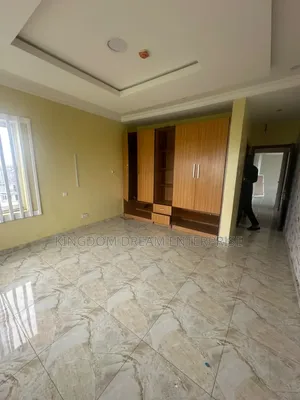 3bdrm Apartment in Pinnock Beach Estate for rent