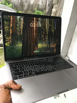 Laptop Apple MacBook Pro 2019 8GB Intel Core i5 SSD 256GB