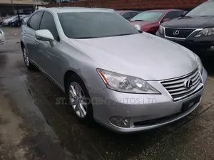Lexus ES 2013 Silver