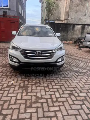 Hyundai Santa Fe 2017 White