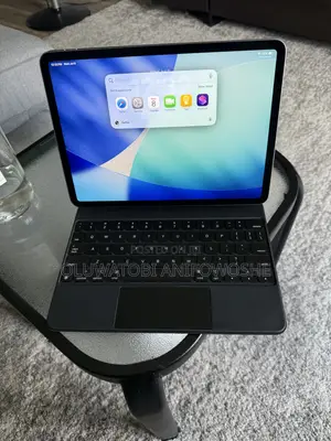 Apple iPad Pro 11 (2022) 128 GB Gray