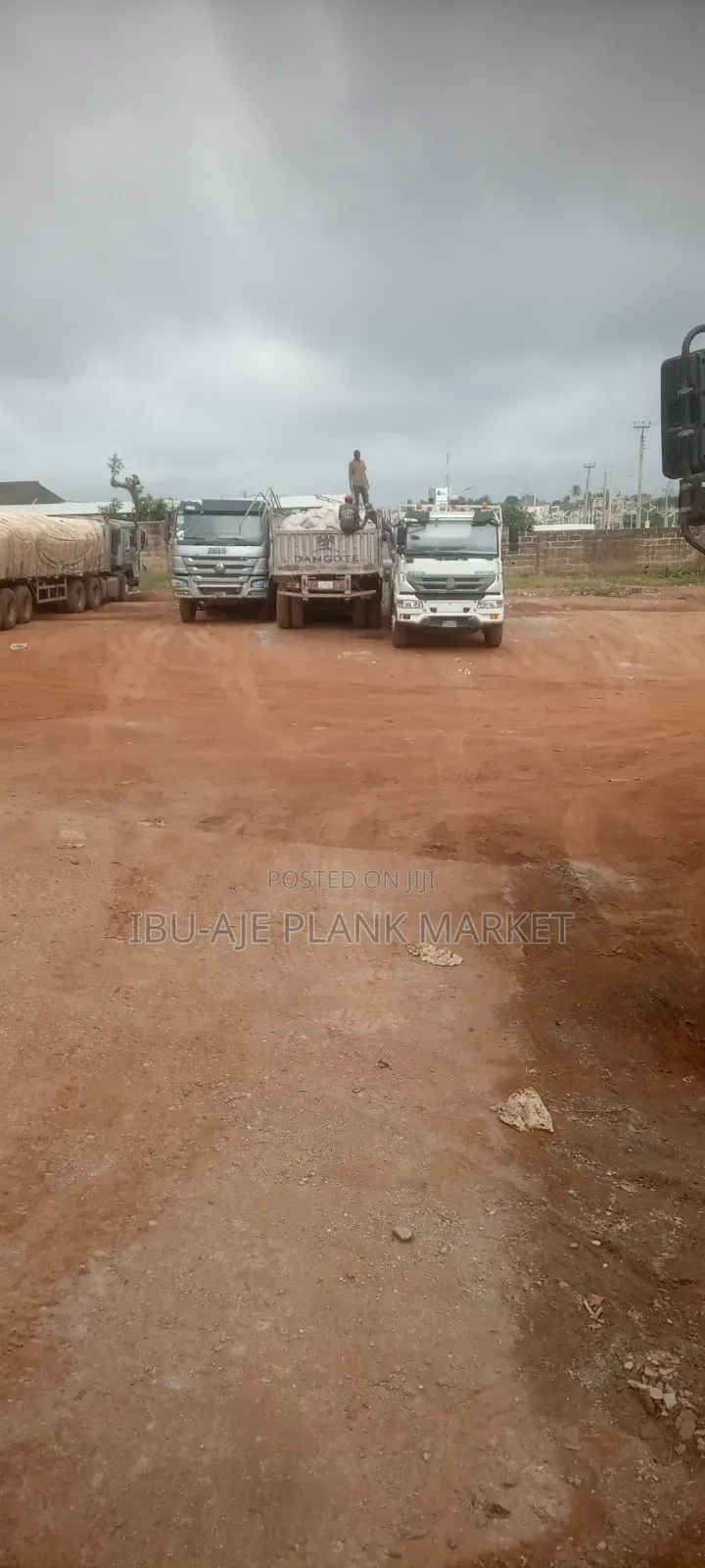 Cement Distributor
