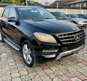 Mercedes-Benz M Class ML350 4MATIC 4dr SUV AWD (3.5L 6cyl 7A) 2014