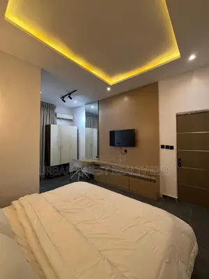 Furnished 1bdrm Apartment in Lekki Phase 1 for rent