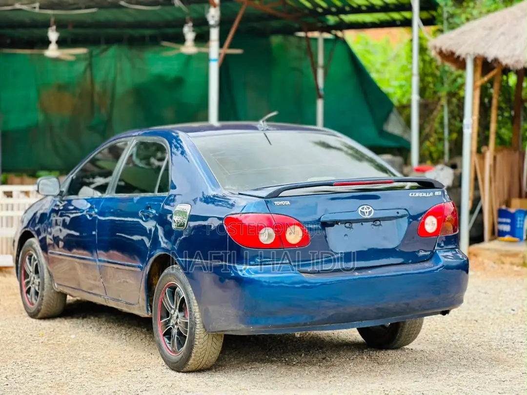 Toyota Corolla 2004 Blue