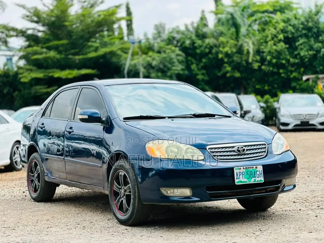 Toyota Corolla 2004 Blue