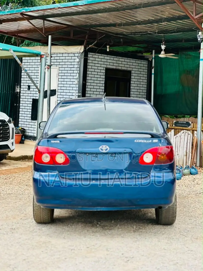 Toyota Corolla 2004 Blue