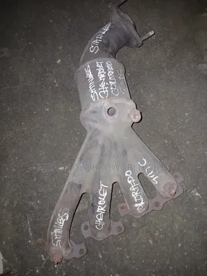 Engine Exhaust Manifold Catalyst Cherokee GMC Canyon Colorando 2016