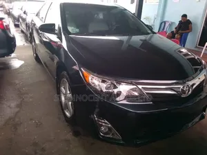 Toyota Camry LE 4dr Sedan (2.5L 4cyl 6A) 2012 Black