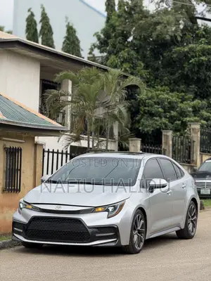 Toyota Corolla 2020 Silver